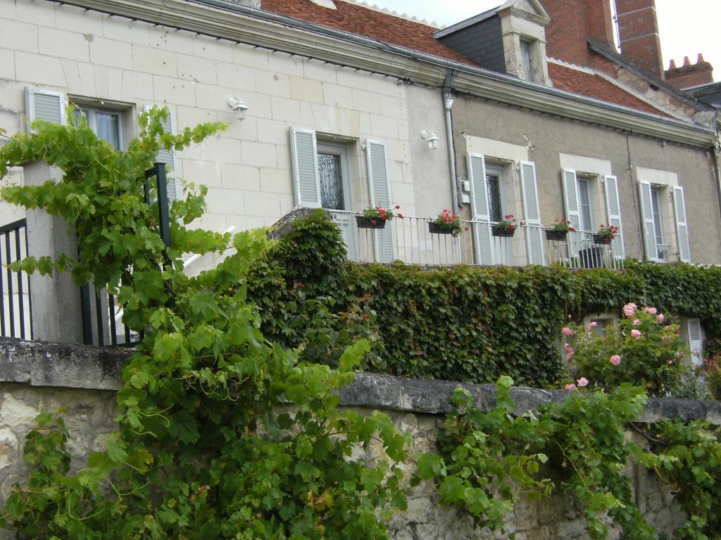 La Chaussee Des Ponts Noyers-sur-Cher Bilik gambar
